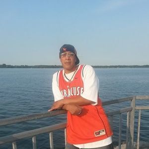 Meet your Posher, Luis